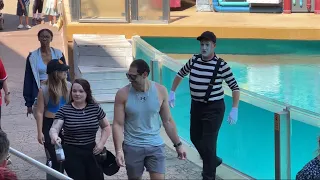 Let’s hype up your Wednesday | Seaworld Mime | Rob the Mime