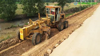 Wonderful Activities Komatsu Grader Spreading Dirt Installing Sub-Grade Building Roads Skills Worker