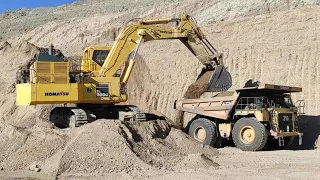 Komatsu PC2000 loading dump truck Caterpillar 777D - Huge Machines