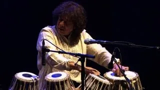 Zakir Hussain - Rakesh Chaurasia - Live