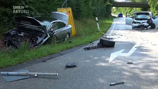 Zwei Menschen sterben bei Unfall mit Oldtimer