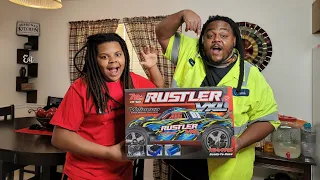 #Traxxas #Rustler Unboxing Rustler VXL and 1st drive.