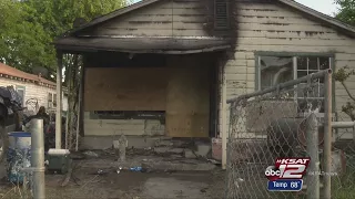 VIDEO: Man describes narrow escape from West Side house fire