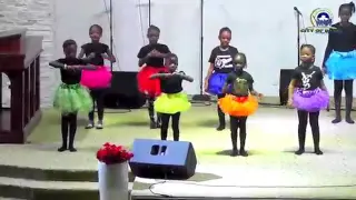 Children's Dance to You Raise Me Up