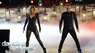 Frankie Muniz and Witney Carson Freestyle (Week 10) | Dancing With The Stars