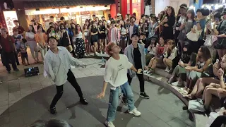 KANG LEO & FRIENDS. EXO 'THE EVE' COVER. ENJOYING FANTASTIC BUSKING WITH HAPPY AUDIENCE.