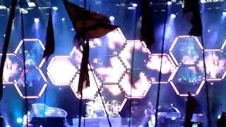 Feeling Good (Nina Simone Cover) - Muse (Live, Glastonbury 2010)