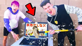 LANKYBOX DESTROYING BEST FRIEND'S COMPUTER AND SURPRISING HIM WITH A NEW ONE!? (EMOTIONAL!)