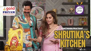 Santhosh Pratap in Shrutika's KItchen | Crispy Chilli Garlic Lotus Root | 🥄 Mediamasons Kitchen 🍴