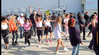 Israeli Folk Dance (Rikudei Am) - On the Beach of Tel-Aviv