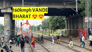 Dangerous 160 kmph 😱😱 Bhopal VANDE BHARAT+Chennai Rajdhani+Goa SF attacks Faridabad- Indian Railways