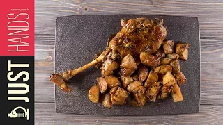 Greek Roasted Leg of Lamb & Potatoes | Akis Petretzikis