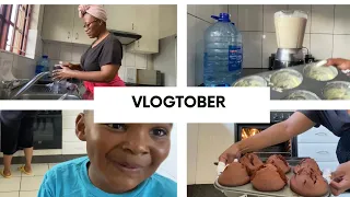 Vlogtober ep.13| My very chaotic morning | Baking for Kuyi’s School 🤣🤣| South African Youtuber