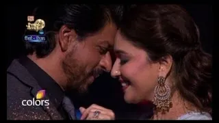 Shah Rukh Madhuri re create magic on stage