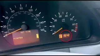 How to configure clock on Mercedes W210 / Setting the clock by means of the onboard computer W210