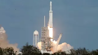 SpaceX Falcon Heavy rocket full launch