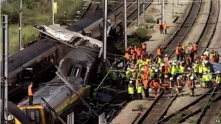 Segundos catastróficos EL DESASTRE DEL TREN PADDINGTON Mayday catástrofes aéreas