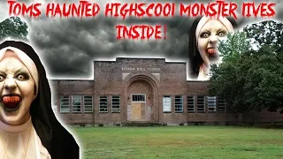 TOMS HAUNTED HIGH SCHOOL // MONSTERS IN THE SCIENCE CLASS!! | MOE SARGI