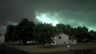 MINNESOTA SEVERE STORMS CHAMPLIN 7/05/2016 LIGHTNING STRIKES INCREDIBLY CLOSE