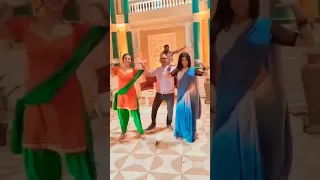 madam sir new dance video #yukti_kapoor #gulki_joshi #madam_sir #short #tranding #viral 💃💃