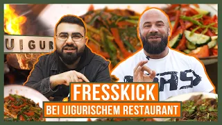 Uigurische Spezialitäten | FRESSKICK | Absolute Geschmacksexplosion mit Sharo & Tarek Baé