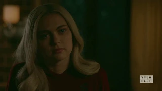 Legacies 1x10 Lizzie Tells Her Problems To Pedro