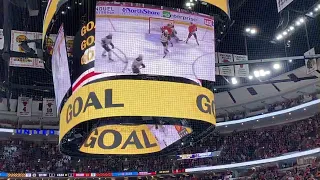 Chicago Blackhawks Goal Horn “Chelsea Dagger” LIVE At United Center #shorts