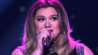 Kelly Clarkson Performs  Piece by Piece    AMERICAN IDOL