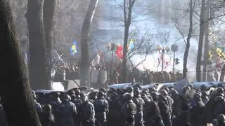 11111 г Киев Мариинский парк Разгон Бендеровцев Свободовцев,Радикалов 18 02 2014г