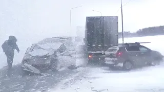 Массовые ДТП и многокилометровые пробки в Татарстане. Мощный буран накрыл Поволжье