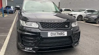 Range Rover Sport in Black