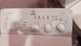 Стиральная машина Indesit WITL 86