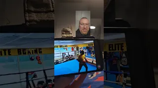 absolutely funny a fool gose in 2 a boxing gym challanges the coach and gets a beat down 🤣😅😂