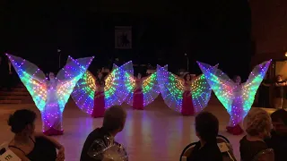 Taneční skupina Warda - LED SHOW křídla ISIS 2 - Plesová sezóna 2020