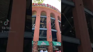 Organist Behind the Scenes on Game Day: Cardinals vs Cubs!