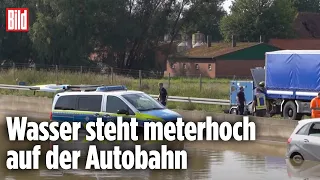 Überflutungs-Chaos auf der A2 | Nordrhein-Westfalen