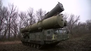 Russian S-300V in action at the Ukrainian front