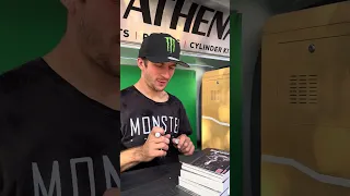 Missing an autograph of Jeremy Seewer at Athena? MXoN Ernée