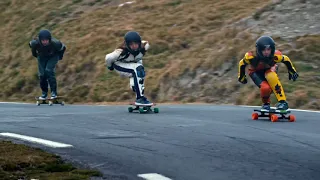 Longboard, Longskate : 140 km/h  sur des routes de montagne