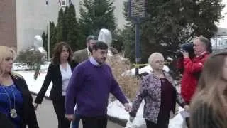 VIDEO: Murder victim's family arrives for hearing