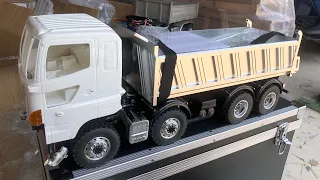 Unbox RCLesu HINO700 8x8 Dumptruck