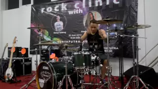 IKMAL TOBING Solo Drum "Rock Clinic"