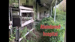 ABANDONED HOSPITAL IN FRANCE... Stuck in a window #abandoned #urbex #exploring