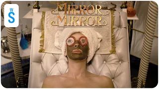 Mirror mirror (2012) | Scene: Beauty Salon