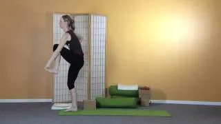 Hanumanasana - The Splits - 30 minute intermediate yoga class