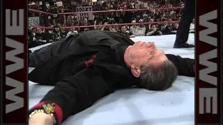 List This! - "Stone Cold" gives Mr. McMahon the Stunner