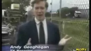 Reporter Touches A 6000 Volt Electric Fence