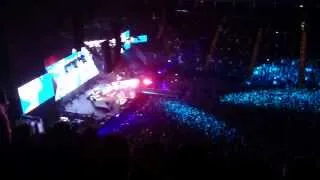 Depeche Mode - Personal Jesus ( Live @ o2 Arena London 19/11/2013)