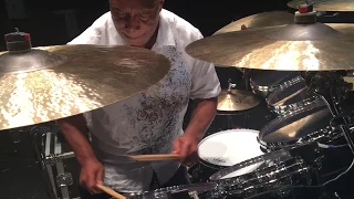 Billy Cobham - tuning, talking & playing drums