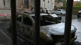 Des incidents à Givors, dans le Rhône, deux voitures de police incendiées